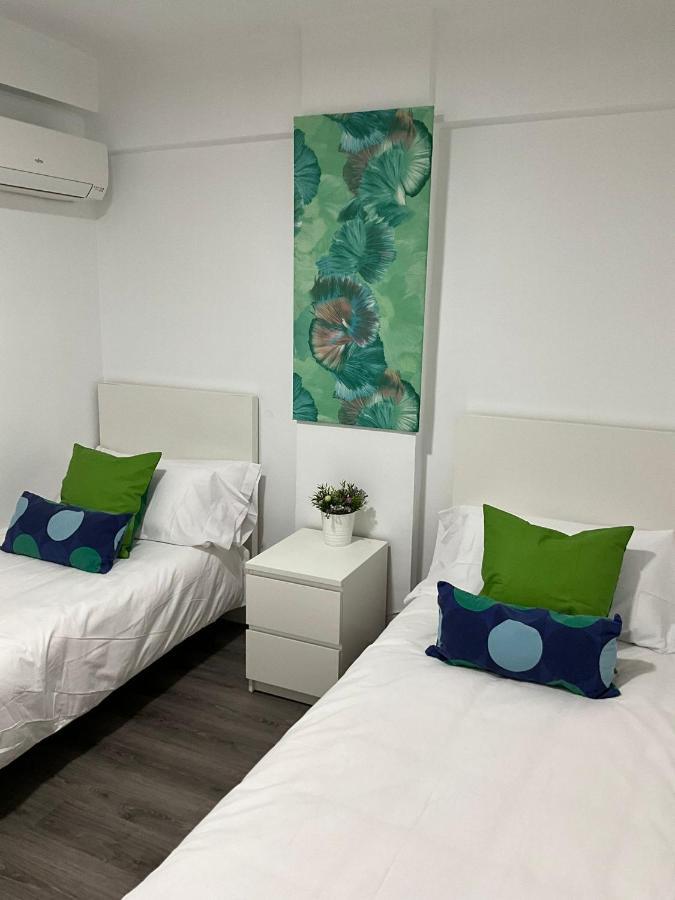 Ayala Apartamento มาลากา ภายนอก รูปภาพ