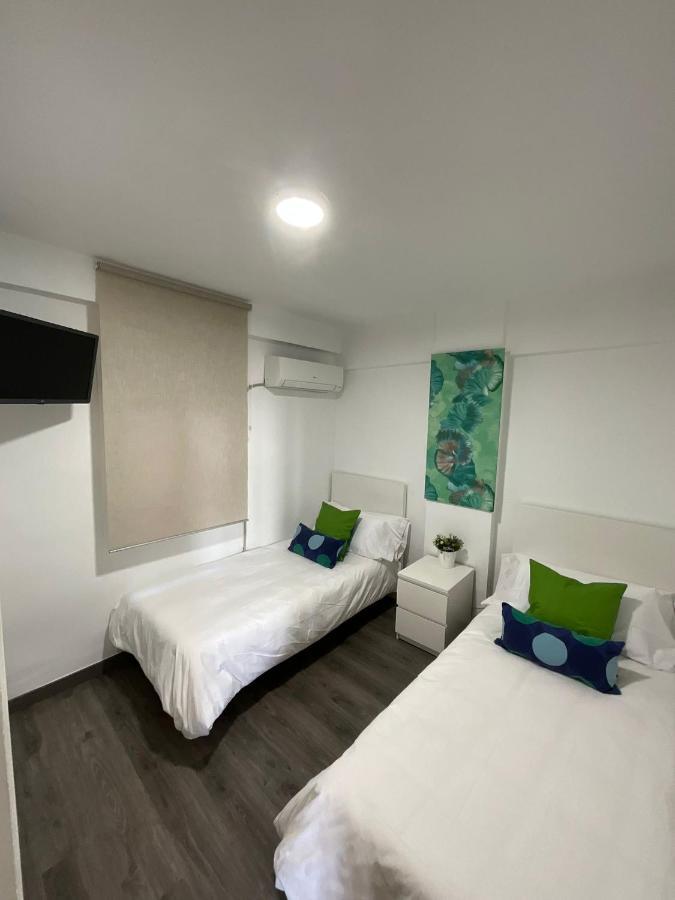 Ayala Apartamento มาลากา ภายนอก รูปภาพ